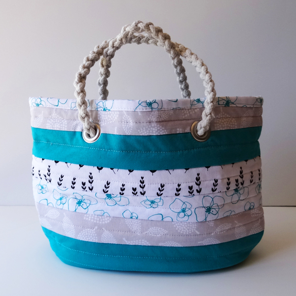 Thread Riding Hood - Spring Market Tote & Mini Tote Tutorial