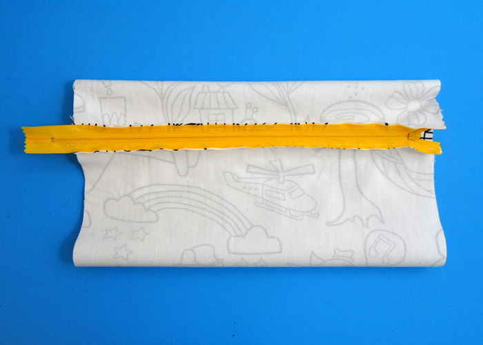 Thread Riding Hood - World's Fastest Pencil Case Step 4