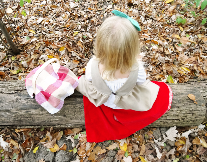 Thread Riding Hood - Little Red Riding Hood