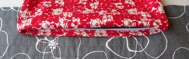 Cargo Duffle Zipper Pocket Step 18 Tutorial