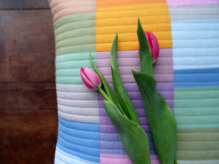 Spring Charming Throw Pillow Tutorial