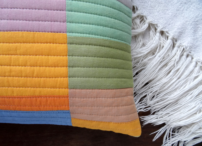 Spring Charming Throw Pillow Tutorial