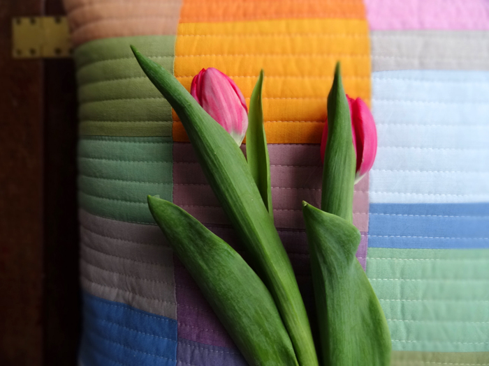 Spring Charming Throw Pillow Tutorial