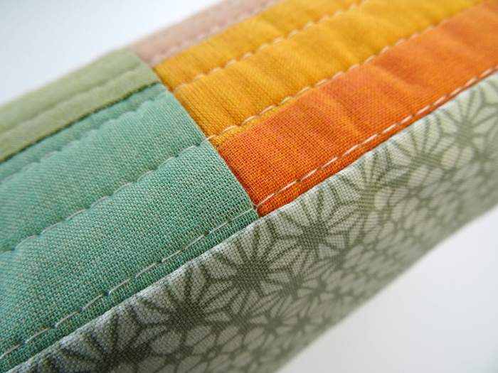 Spring Charming Throw Pillow Tutorial