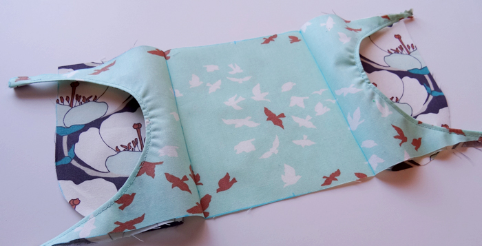 TRH Cat-Eye Pouch Tutorial - Front 4