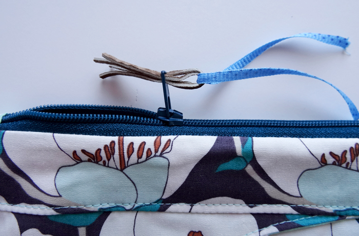 TRH Cat-Eye Pouch Tutorial - Tassel 4