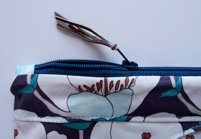 TRH Cat-Eye Pouch Tutorial - Tassel 5