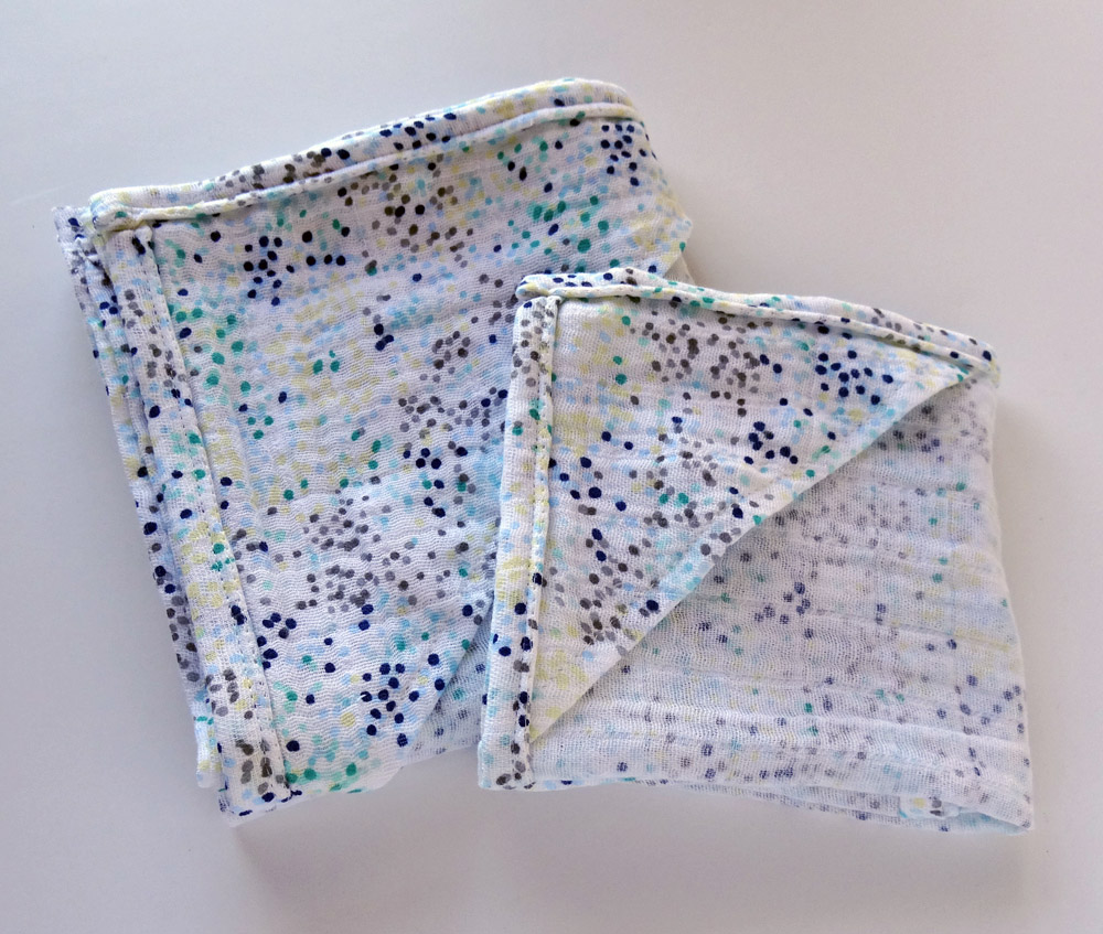 Hooded Double Gauze Swaddle Blanket Tutorial