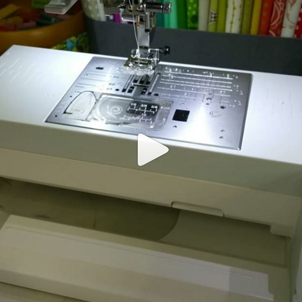 Skyline S7 - Straight Stitch Plate Video