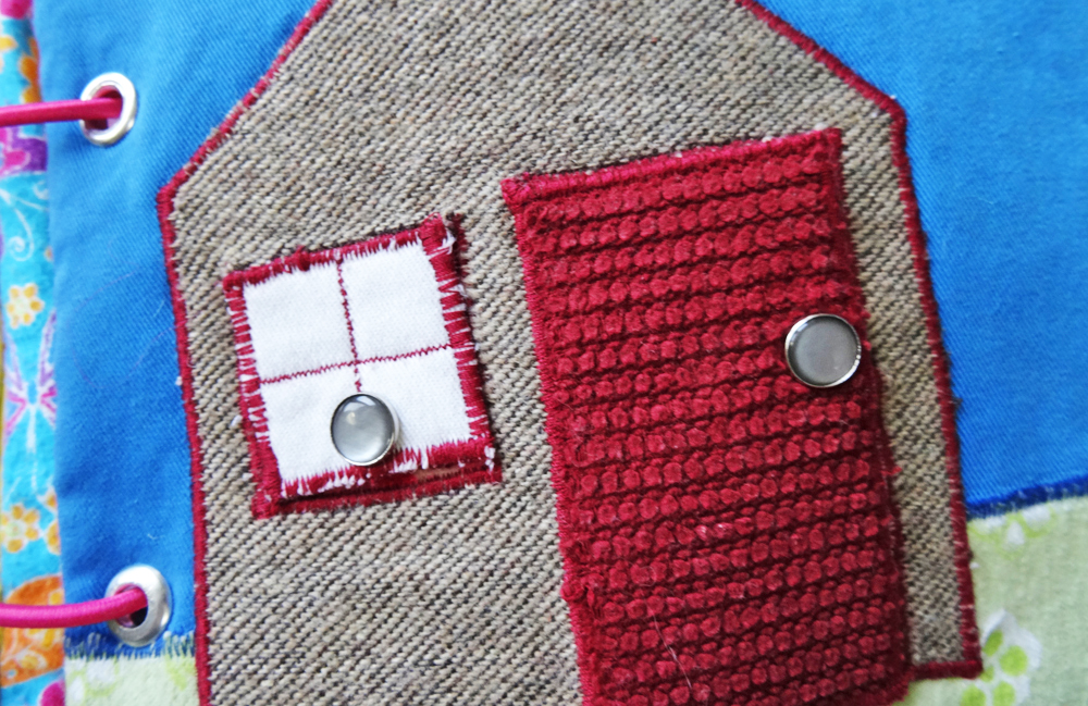 Close-Up Quiet Book Snap House