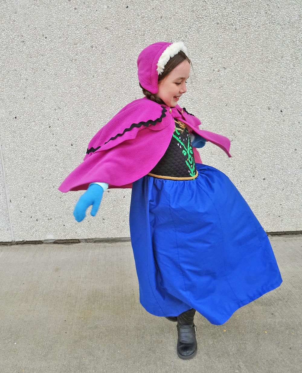 Anna Costume - Spin!