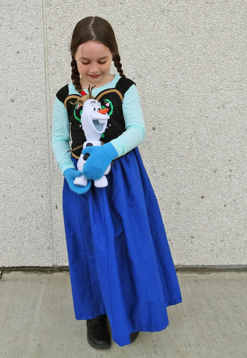 Anna Costume with Olaf
