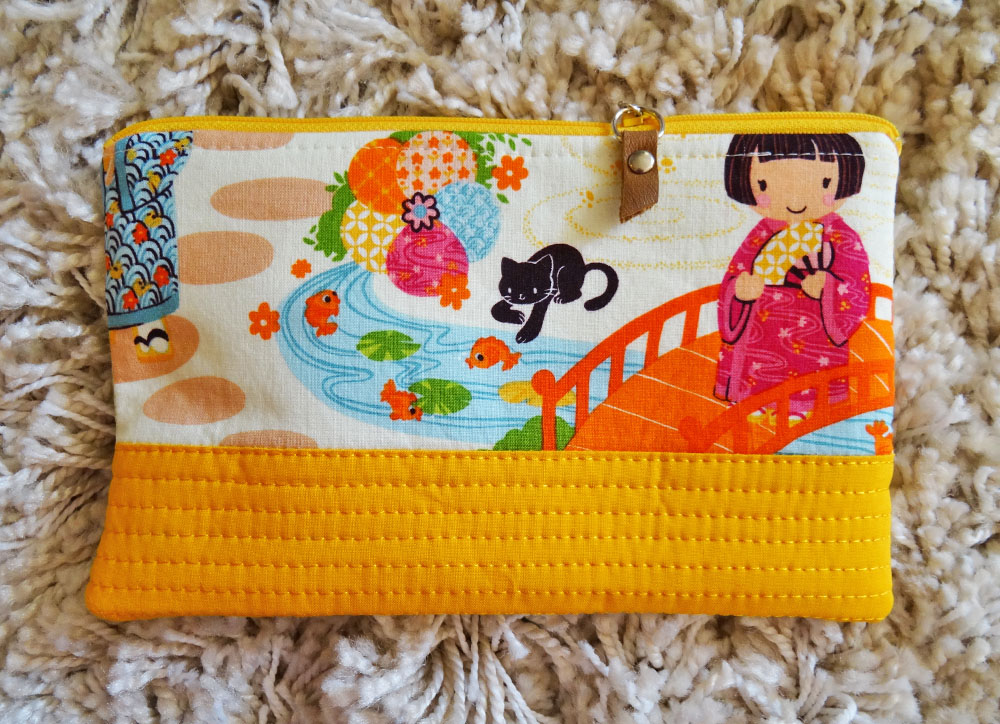 Pouch Back