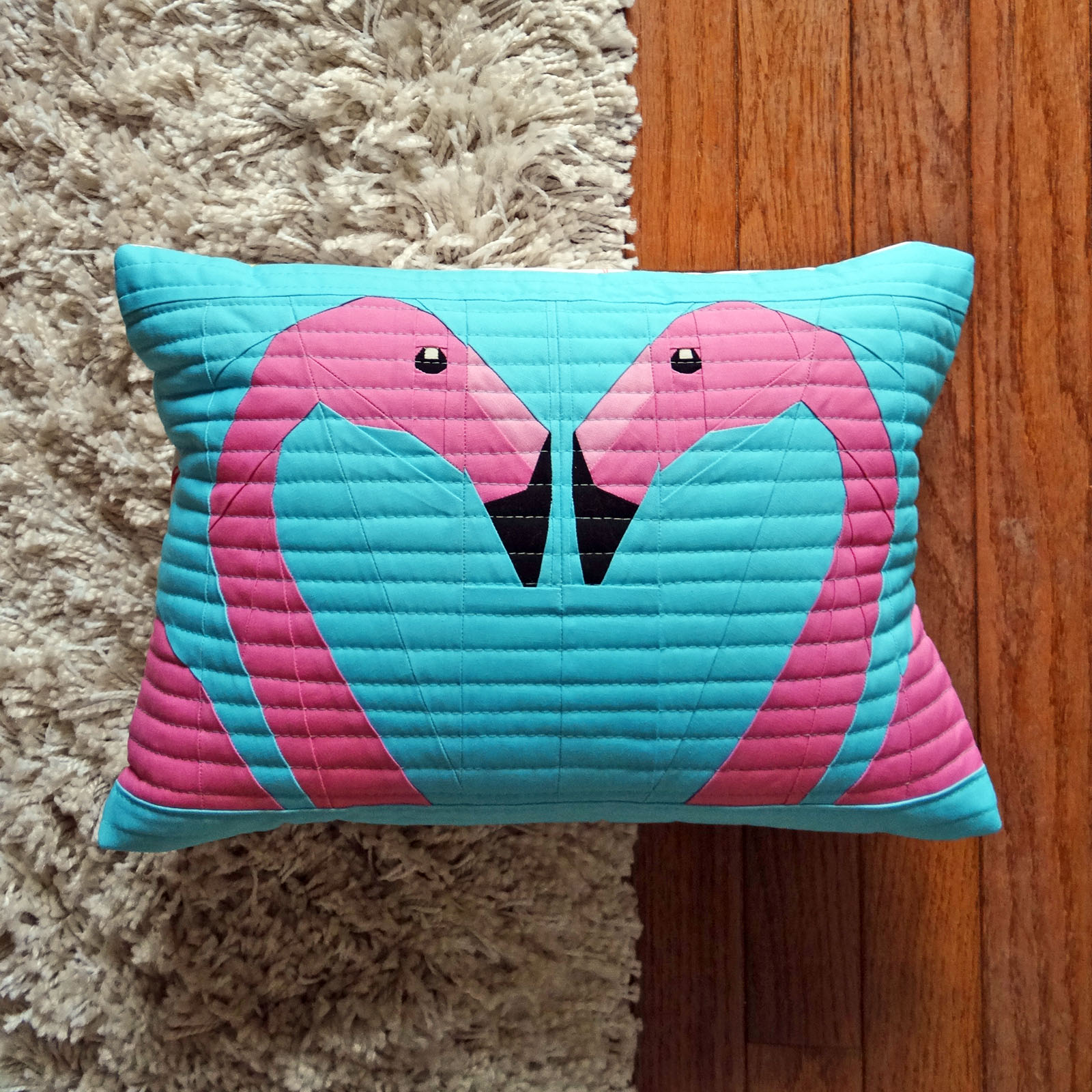 Paper Pieced Flamingo Pillow (3)