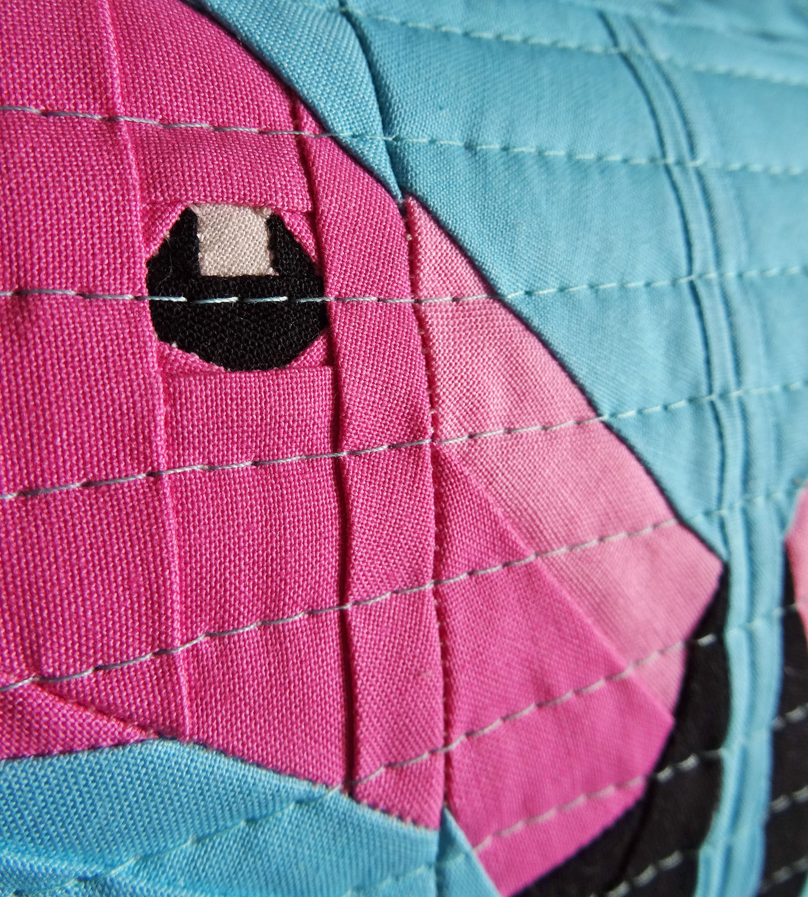 Paper Pieced Flamingo Pillow (5)