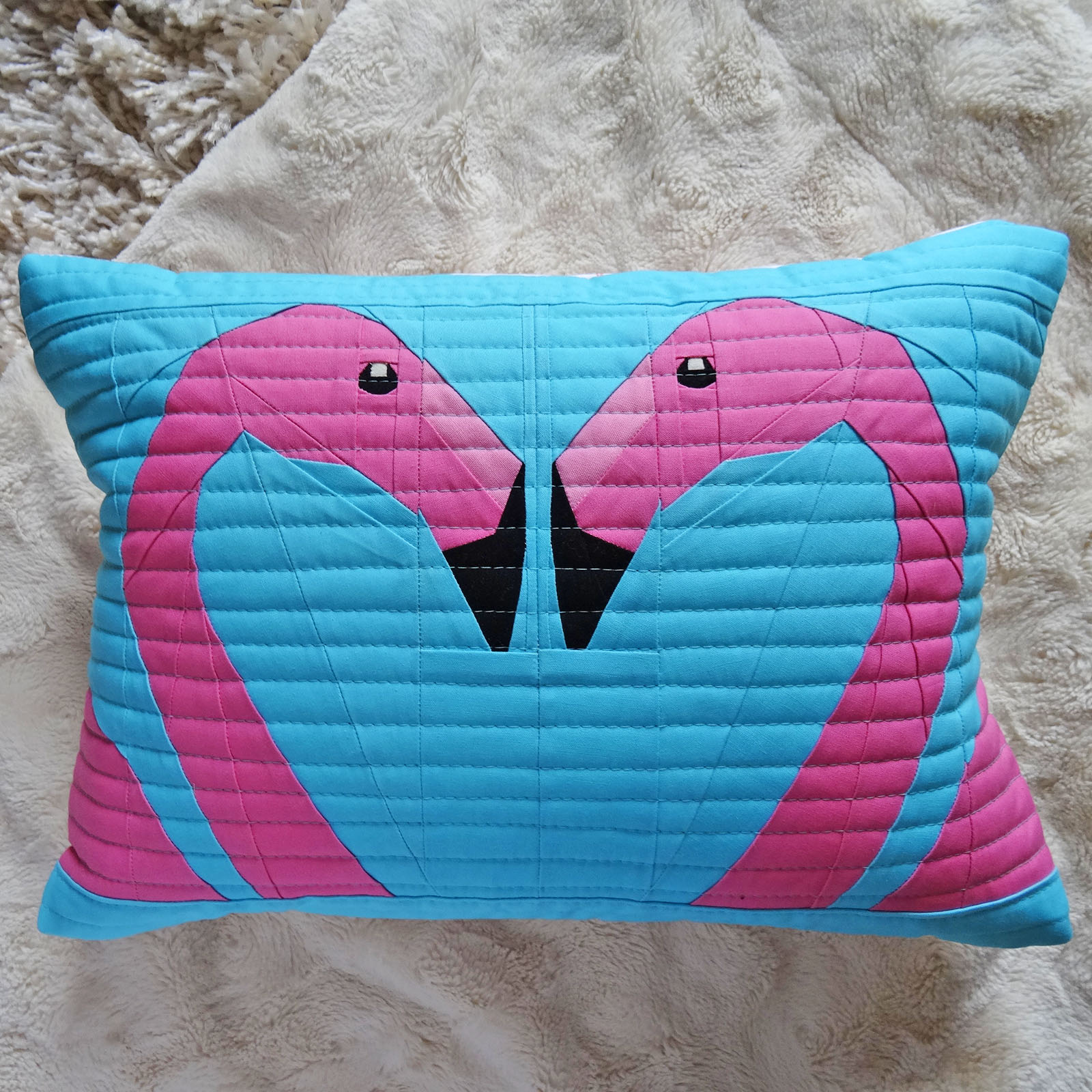 Paper Pieced Flamingo Pillow (8)