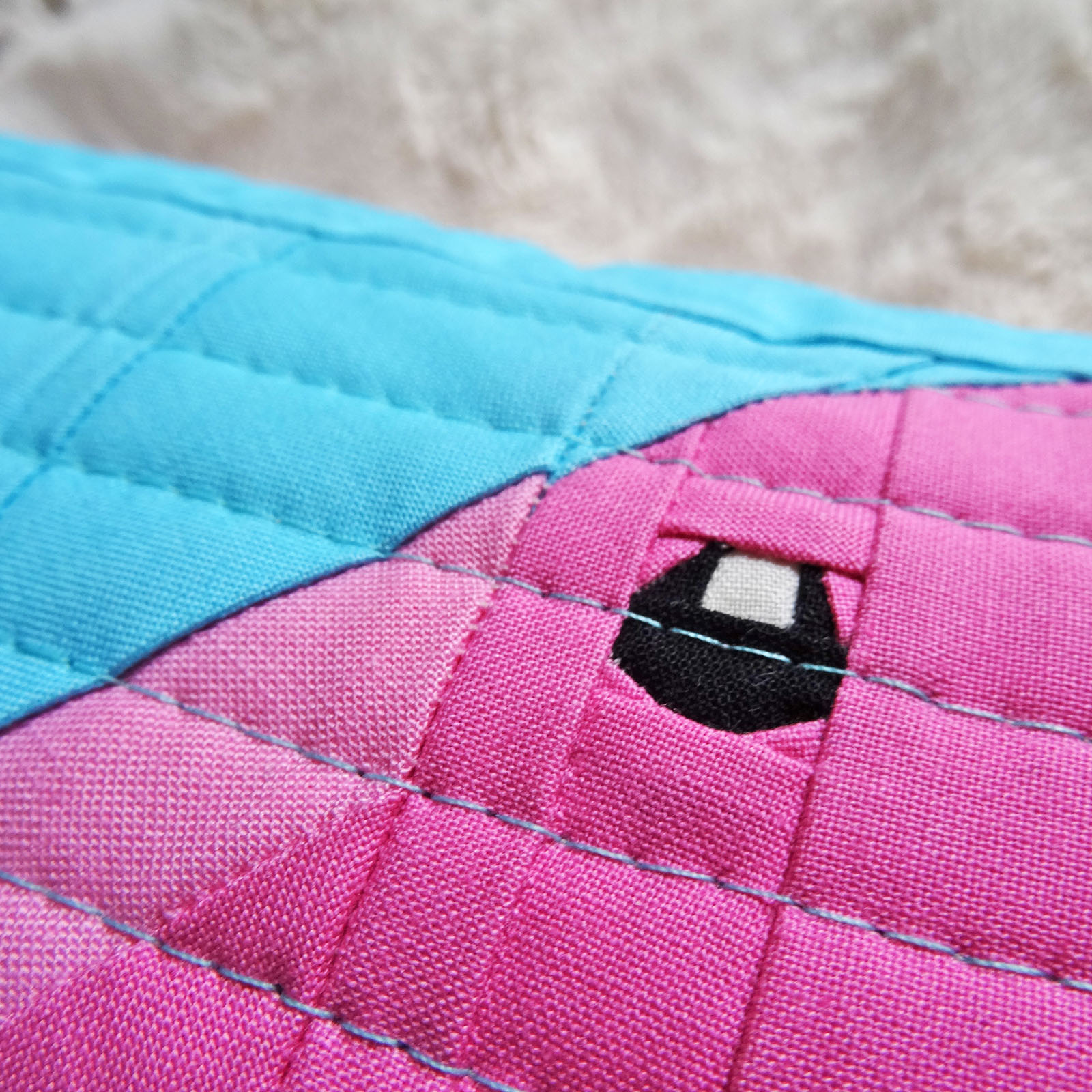 Paper Pieced Flamingo Pillow (9)