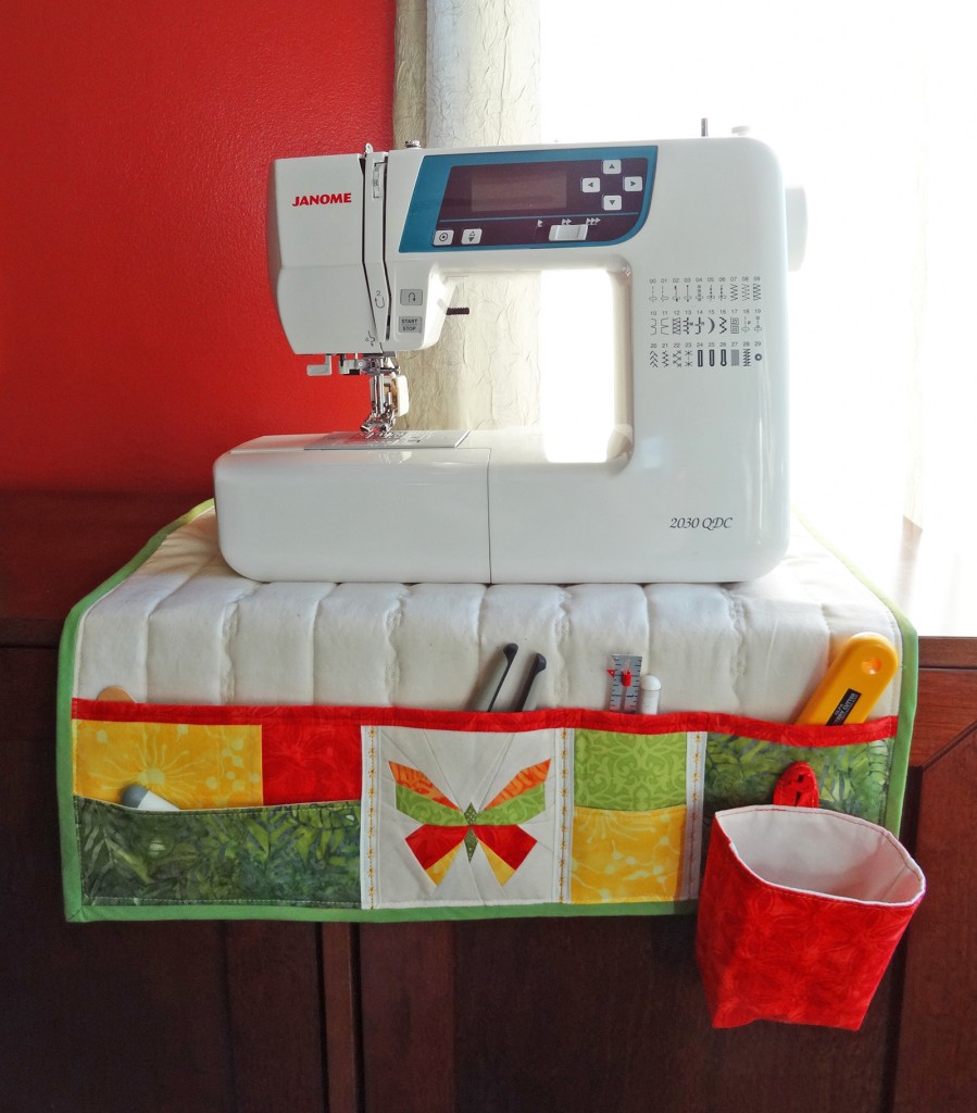 Sewing Machine mat with pockets Sewing Machine Mat, Sewing Machine Cover, Thread Catcher, Batiks