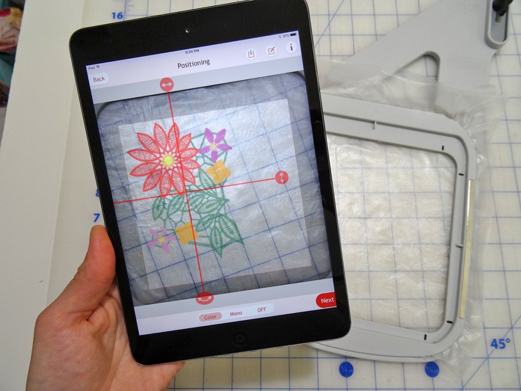 Use the AcuSetter App to position your embroidery Use the AcuSetter App to position your embroidery, Janome