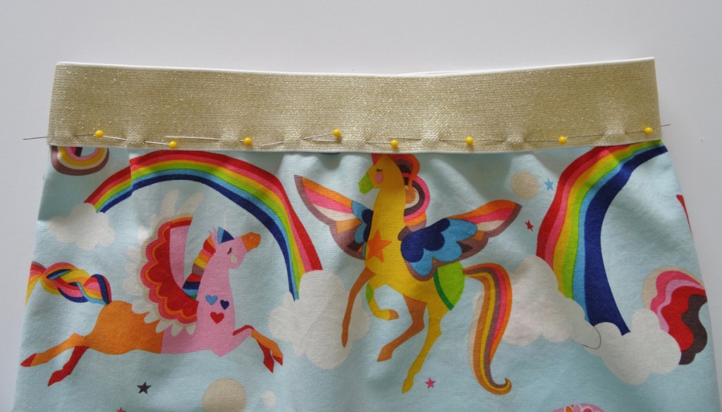 Pinned Waistband Pinned Waistband