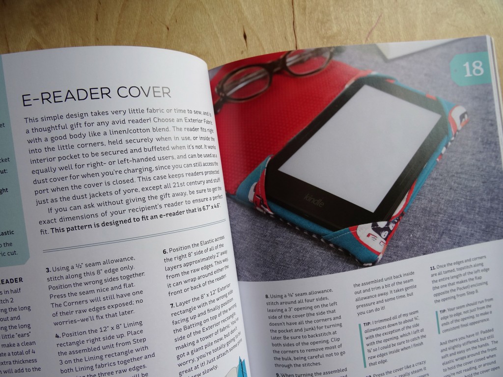 E-Reader Cover sewing, book, 50 little gifts