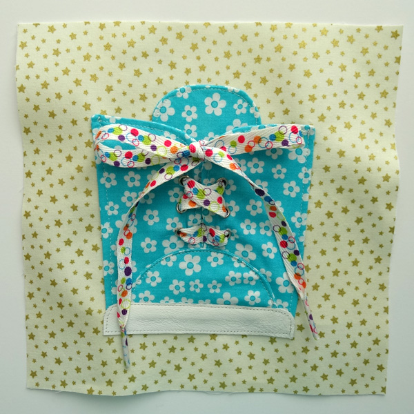 Quiet Book Sew Along - Week 16 Tie A Shoe - Step 11