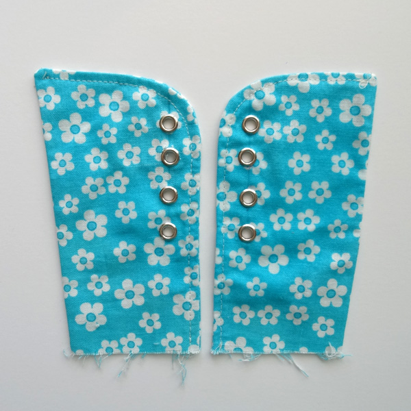 Quiet Book Sew Along - Week 16 Tie A Shoe - Step 6