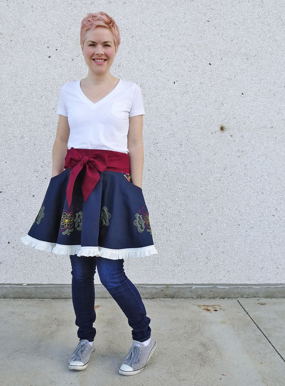 Design Diva Apron - Free Tutorial - Embroidered