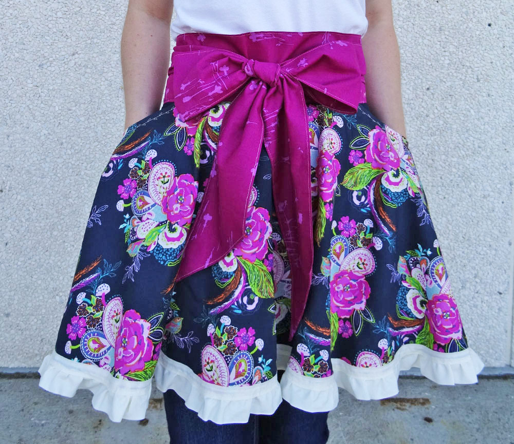 Design Diva Floral Apron Tutorial