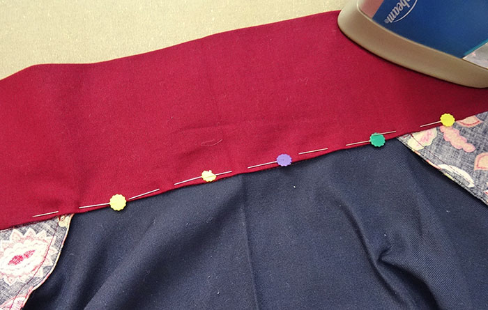 FTA1 Press and pin the opening